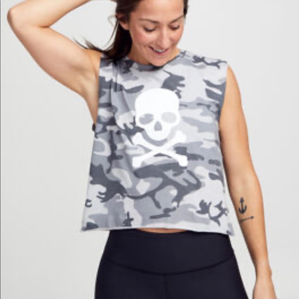 Soul cycle camo crop tank NWOT